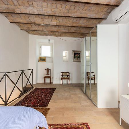 Colosseo Elegant Loft Apartment Рим Екстериор снимка